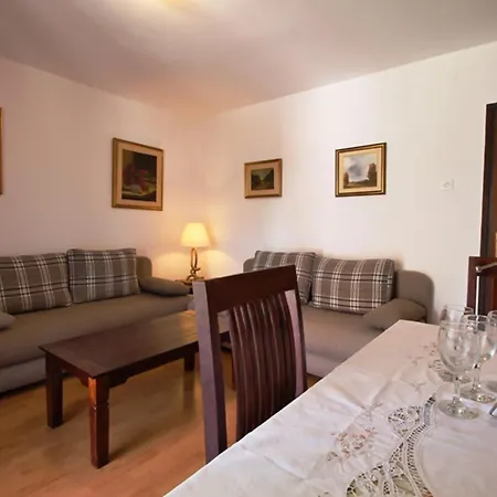 Casa Marcella De Luxe רוביני