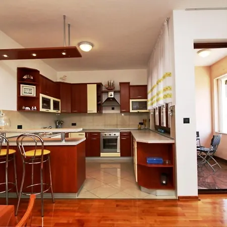 Casa Marcella De Luxe Apartment *